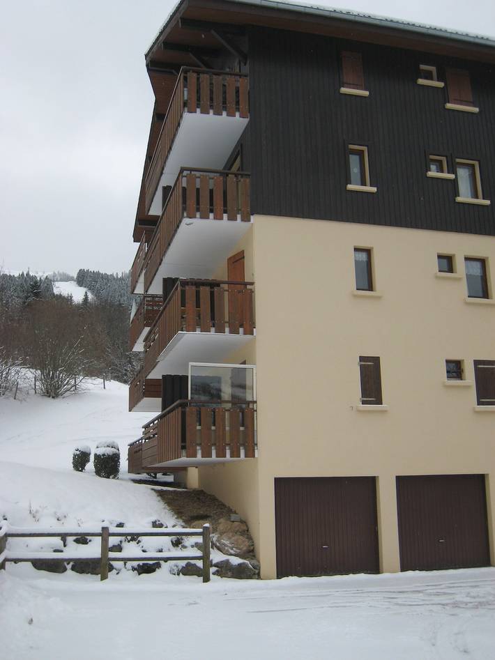 Gîte pour 4 personnes, avec balcon à Bernex - 2