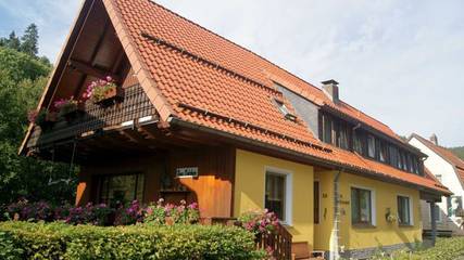 Ferienwohnung für 2 Personen, mit Garten, kinderfreundlich in Wildemann