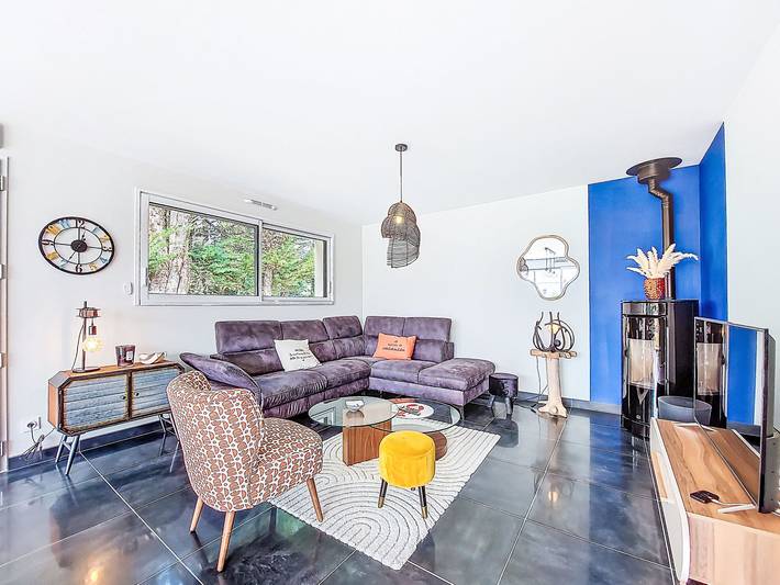 Location de vacances pour 6 personnes, avec jardin et terrasse à Le Tour-du-Parc - 2