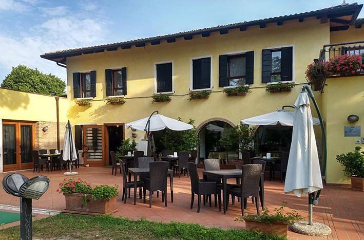 Hotel per 2 persone, con panorama e giardino nonché terrazza - 1