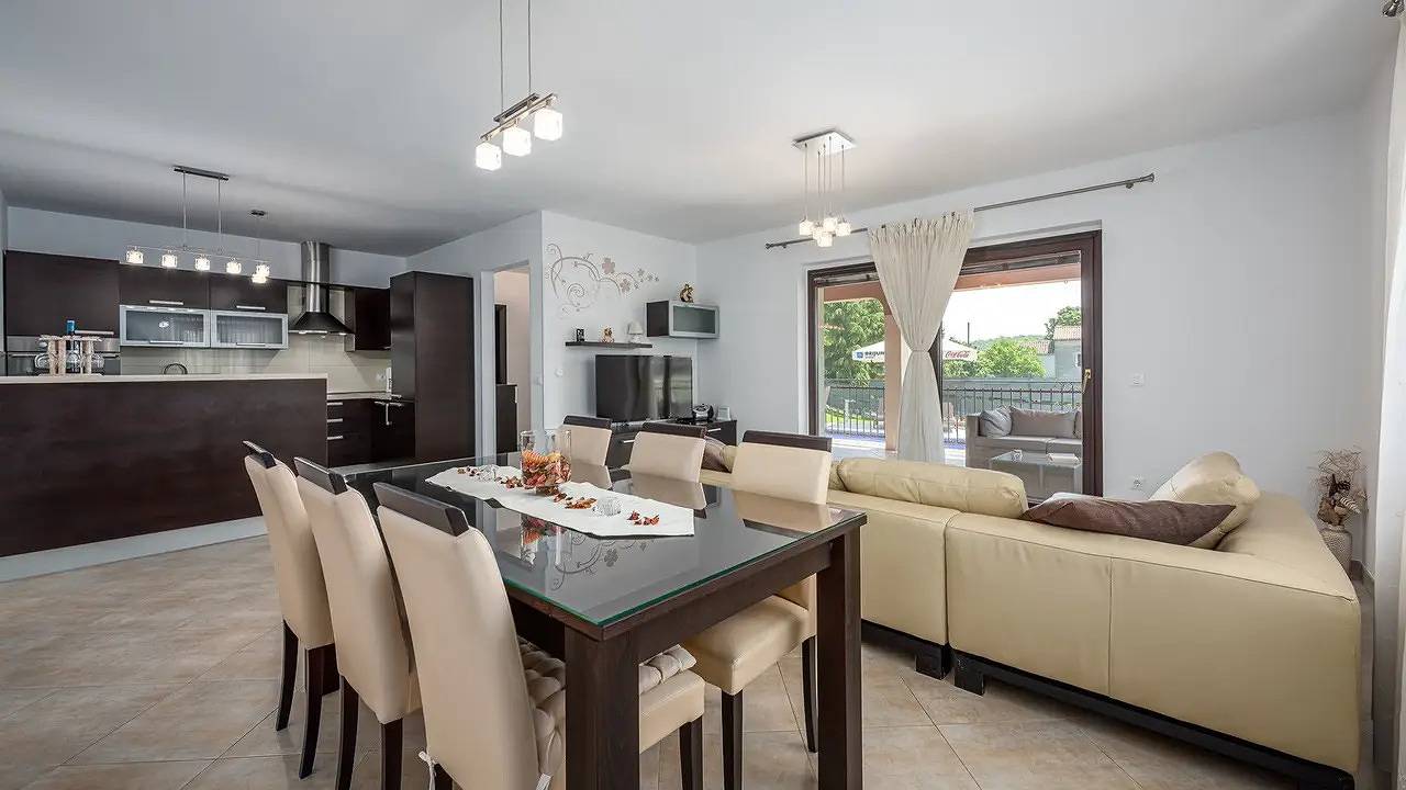 Villa für 6 Personen (160 m²) in Tinjan in Tinjan, Istrie centrale