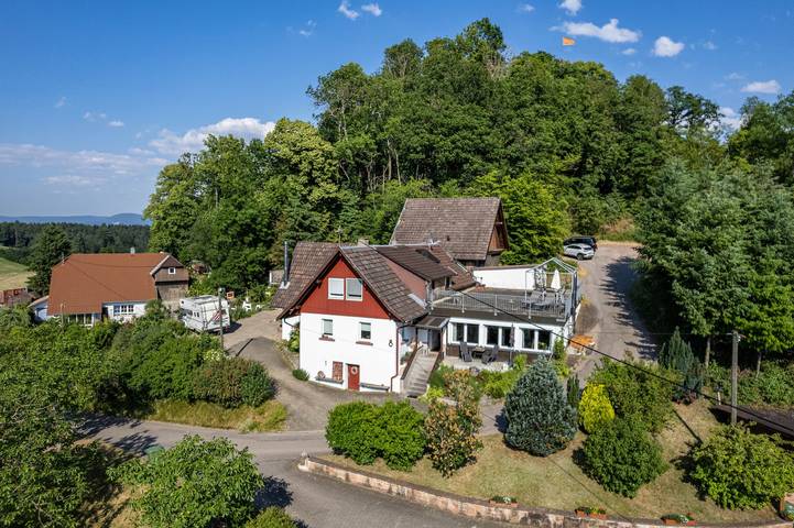 Ganze Wohnung, Ferienwohnung 'Augensteins Burgzimmer' mit Privatterrasse und Wlan in Seelbach, Mittlerer Schwarzwald