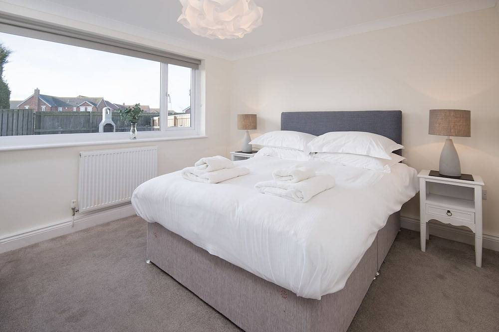Best Sea Views- The Beach House, Beadnell, Northumberland - Fabulous Sea Views in Beadnell, Benthall