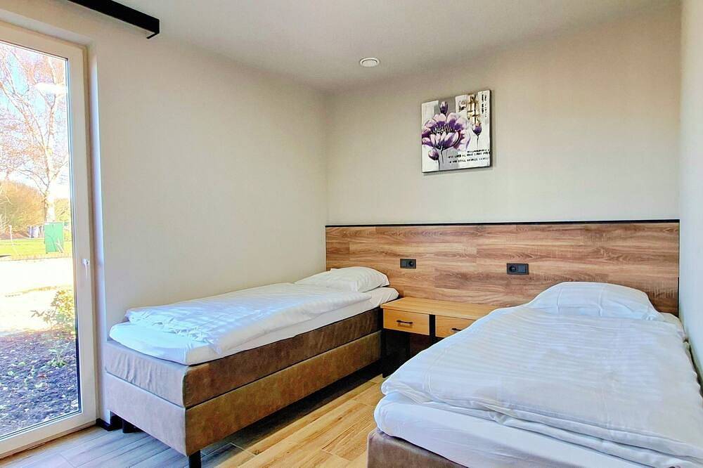 Xxl Vacation Bungalow \"De Brem\" in Baarlo, Limburg (Niederlande)