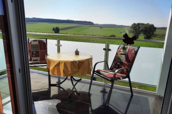 Ferienwohnung für 2 Personen, mit Balkon in Burtenbach