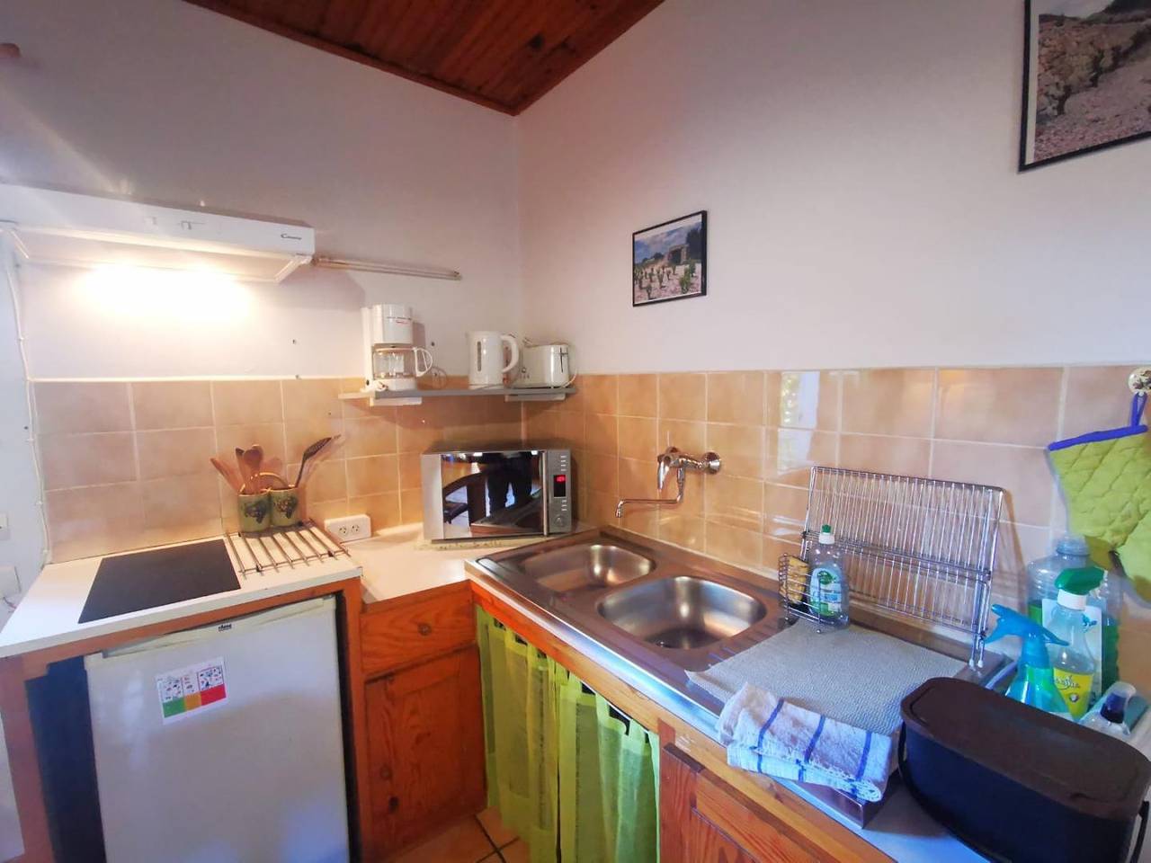 Gîte für 3 Personen mit Terrasse in Poussan, Côte d'Améthyste