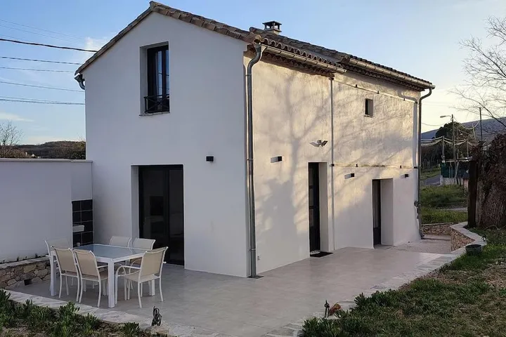 Villa for 4 people, with garden and view as well as terrace - 1