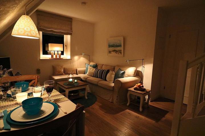 Ganze Wohnung, In dieser Ferien-Maisonette im Herzen von Hörnum.... in Nordfriesische Inseln (Schleswig-Holstein) (Schleswig-Holstein), Hörnum
