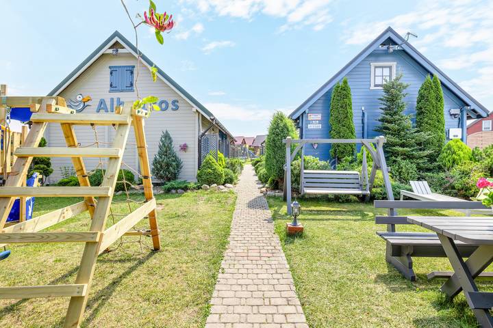 Ferienhaus für 6 Personen, mit Terrasse und Garten in Rewal