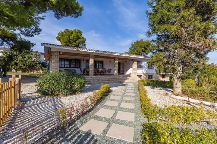 Casa rural para 16 personas, con jardín, Se admiten mascotas en l'Alacantí - 4