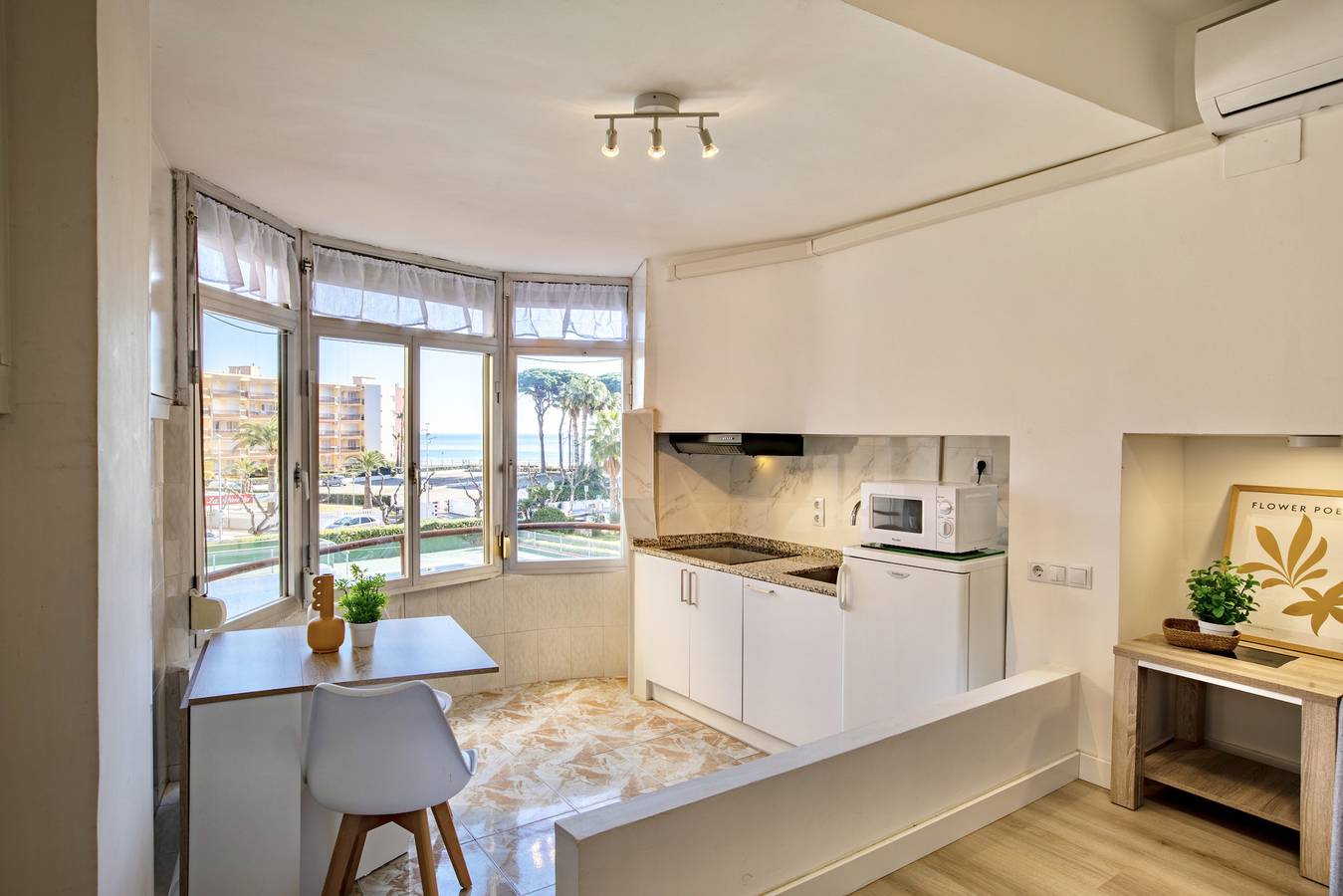 Gehele studio, Promar 248 in La Pineda, Platja de la Pineda