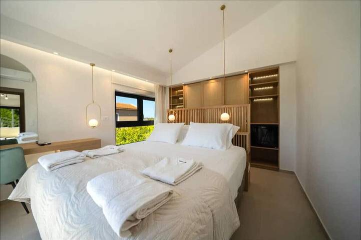 Villa Olira ✩ Privater Pool ✩ Modernes Design in Chania und Umgebung