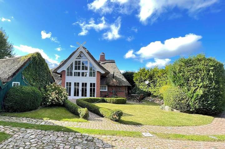 Ferienhaus für 6 Personen, mit Terrasse und Garten sowie Sauna in Grube