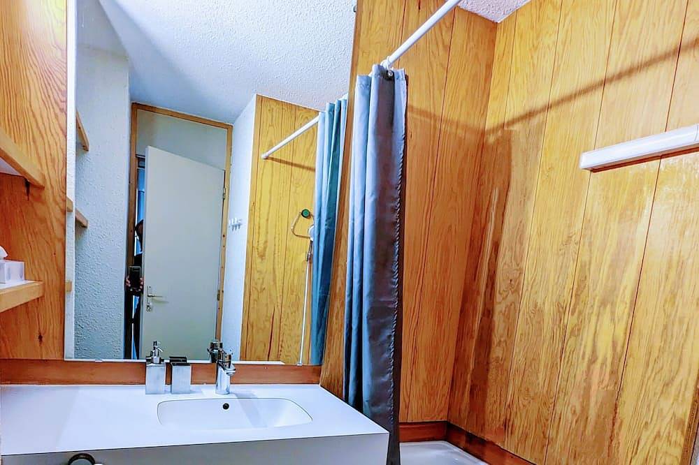 Entire apartment, Studio center resort beautiful view Les Coches La Plagne Paradiski in La Plagne, Bellentre