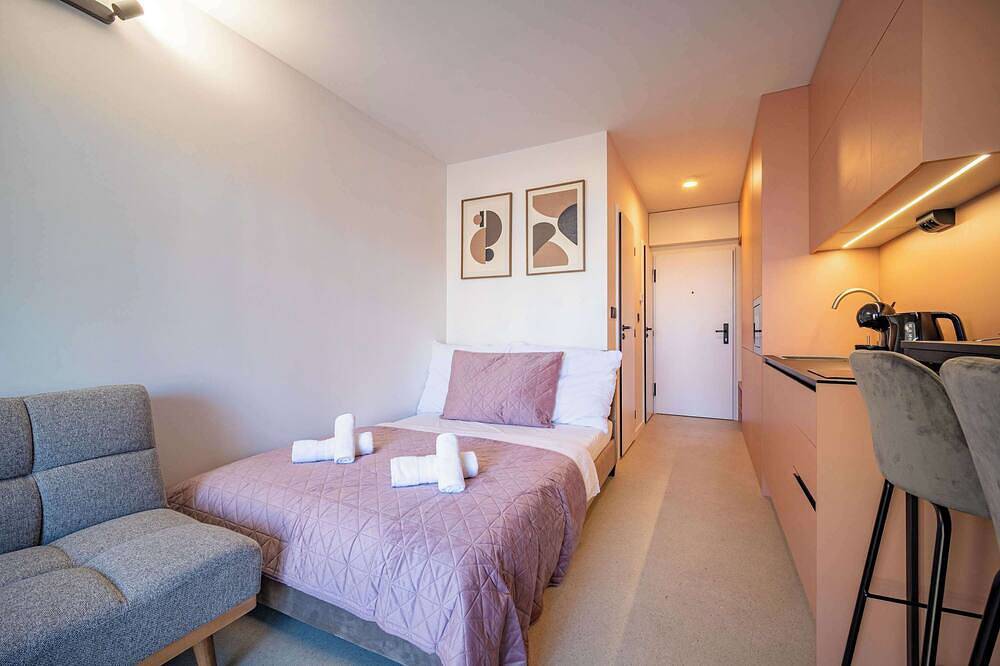 Ganze Wohnung, Cozy Hideaway Studio with Balcony in Kaschau, Ostslowakei