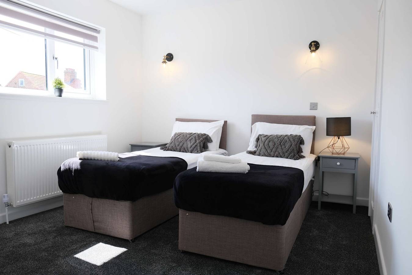 Fabulous 3 Bedroom Home with Parking in Bedford in Bedford
