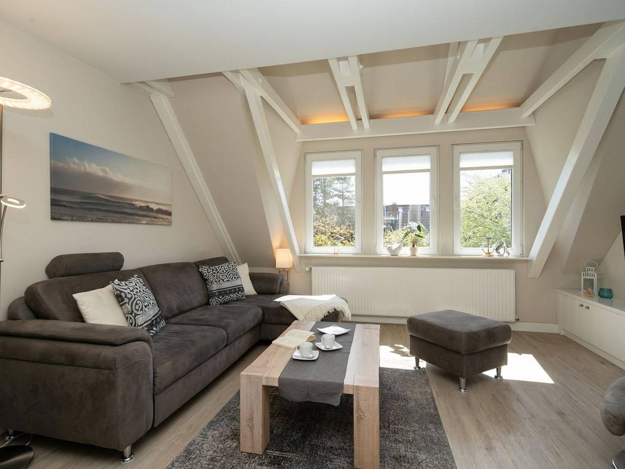 Ganze Ferienwohnung, Silwai Og - 3-Zimmer App. für 4 Pers. mit Terrasse, Pkw-Stellplatz, Wlan, Haustiere erlaubt. in Sylt (Gemeinde), Sylt