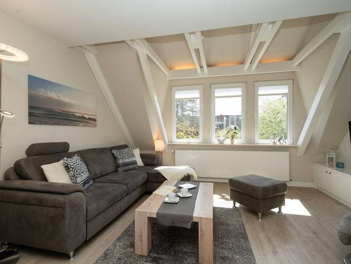 Ganze Ferienwohnung, Silwai Og - 3-Zimmer App. für 4 Pers. mit Terrasse, Pkw-Stellplatz, Wlan, Haustiere erlaubt. in Nordfriesische Inseln (Schleswig-Holstein) (Schleswig-Holstein), Sylt (Gemeinde)