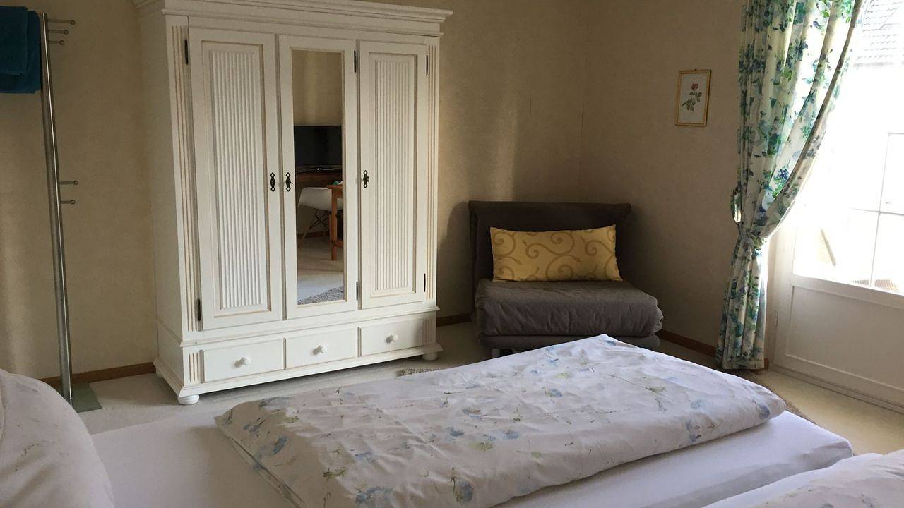 Doppelzimmer für 2 Personen in Weil Am Rhein in Weil am Rhein, Bosque Negro sur