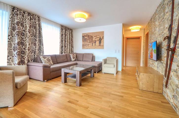 Ferienwohnung für 8 Personen, mit Balkon und Seeblick sowie Sauna in Zell am See - 3