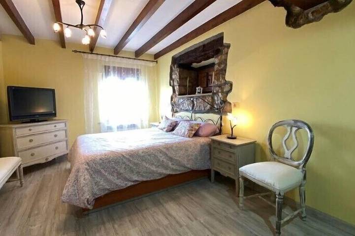 Ferienhaus-Eigenes Badezimmer in Camargo, Kantabrische Küste