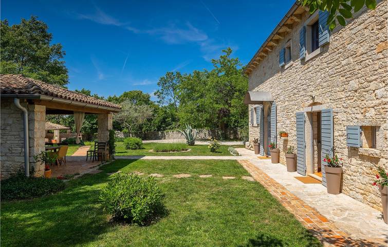 Location de vacances pour 10 personnes, avec sauna et jardin à Svetvinčenat - 3