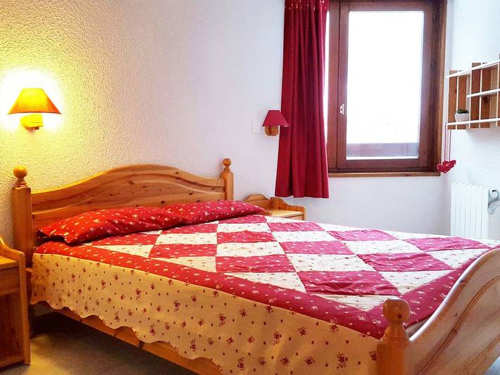 Gîte pour 7 personnes, avec balcon, animaux acceptés à La Perrière - 3