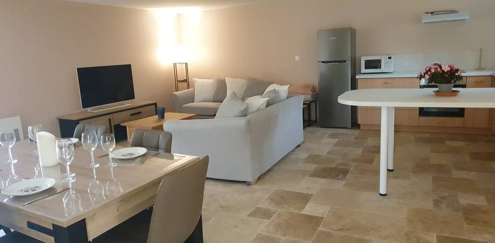 Gîte pour 4 personnes, avec Piscine à Bourniquel - 2