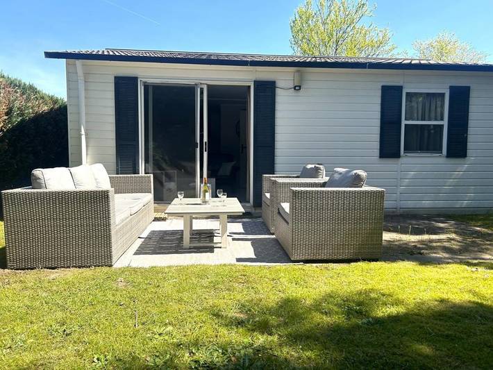 Chalet voor 3 personen, with Terras and Tuin as well as Uitzicht in Oisterwijk