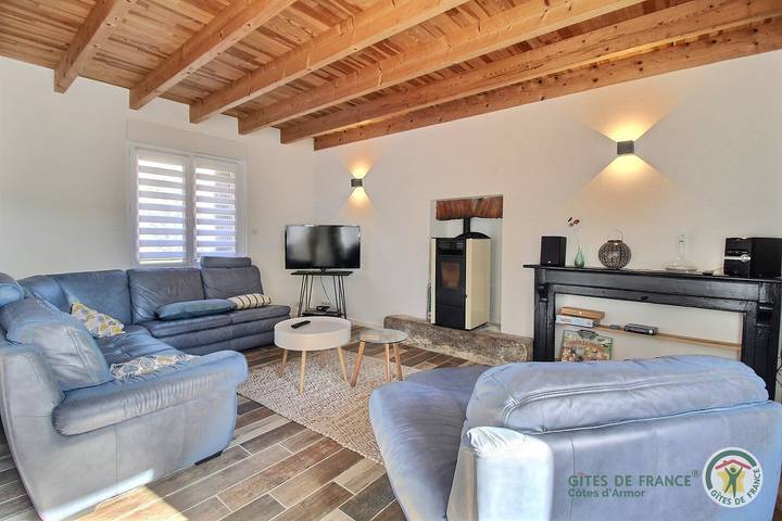 Gîte pour 5 personnes, avec jardin et terrasse à Plouézec - 3