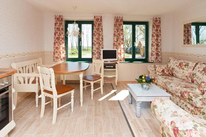 Ferienwohnung für 4 Personen, mit Terrasse und Sauna in Putgarten - 2