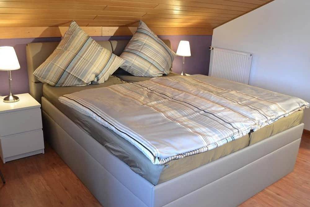 Ganze Wohnung, Fewo Jäger - Fewo, Dusche und Bad, Wc, 3 Schlafräum in Neustadt an der Weinstraße, Deutsche Weinstraße