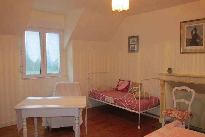 Gîte pour 5 personnes, avec Terrasse et Jardin à Gouesnach - 3
