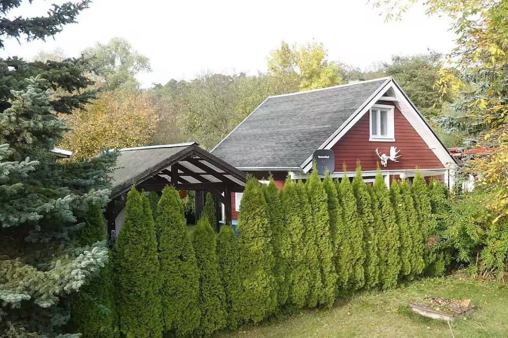 Lychenlodge am Oberpfuhl See mit Kanu & Kamin in Lychen, Uckermark