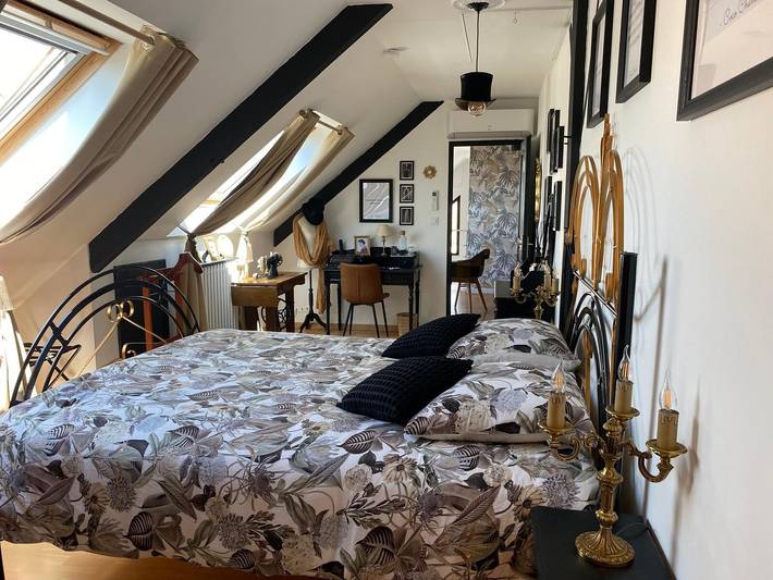 Location de vacances pour 2 personnes, avec piscine et terrasse ainsi que jardin et jacuzzi à Bressuire - 4