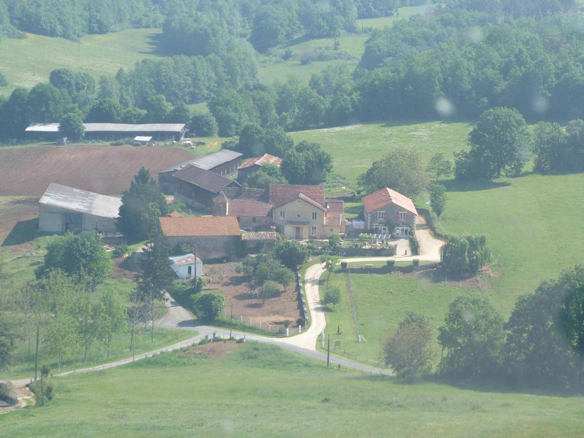 L'Auberge La Source de Peyssou in Saint-Avit-Sénieur, Périgord Pourpre