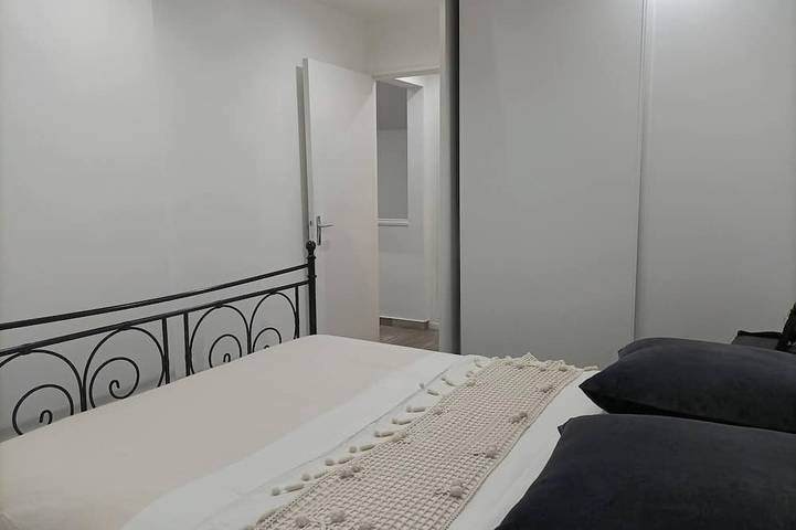 Location de vacances pour 6 personnes, avec jardin dans Roissy-en-Brie - 3