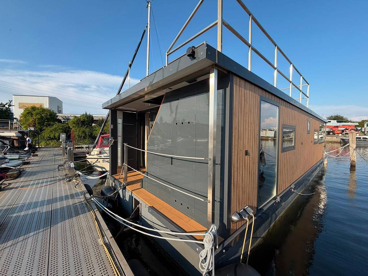 Hausboot Urlaub an der Trave  auf dem Hausboot "Traumfänger 1 " in Lübeck (Stadt), Lübeck