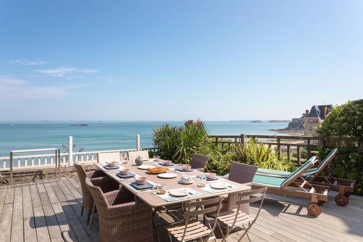 Ferienhaus für 10 Personen, mit Terrasse und Garten in Dinard