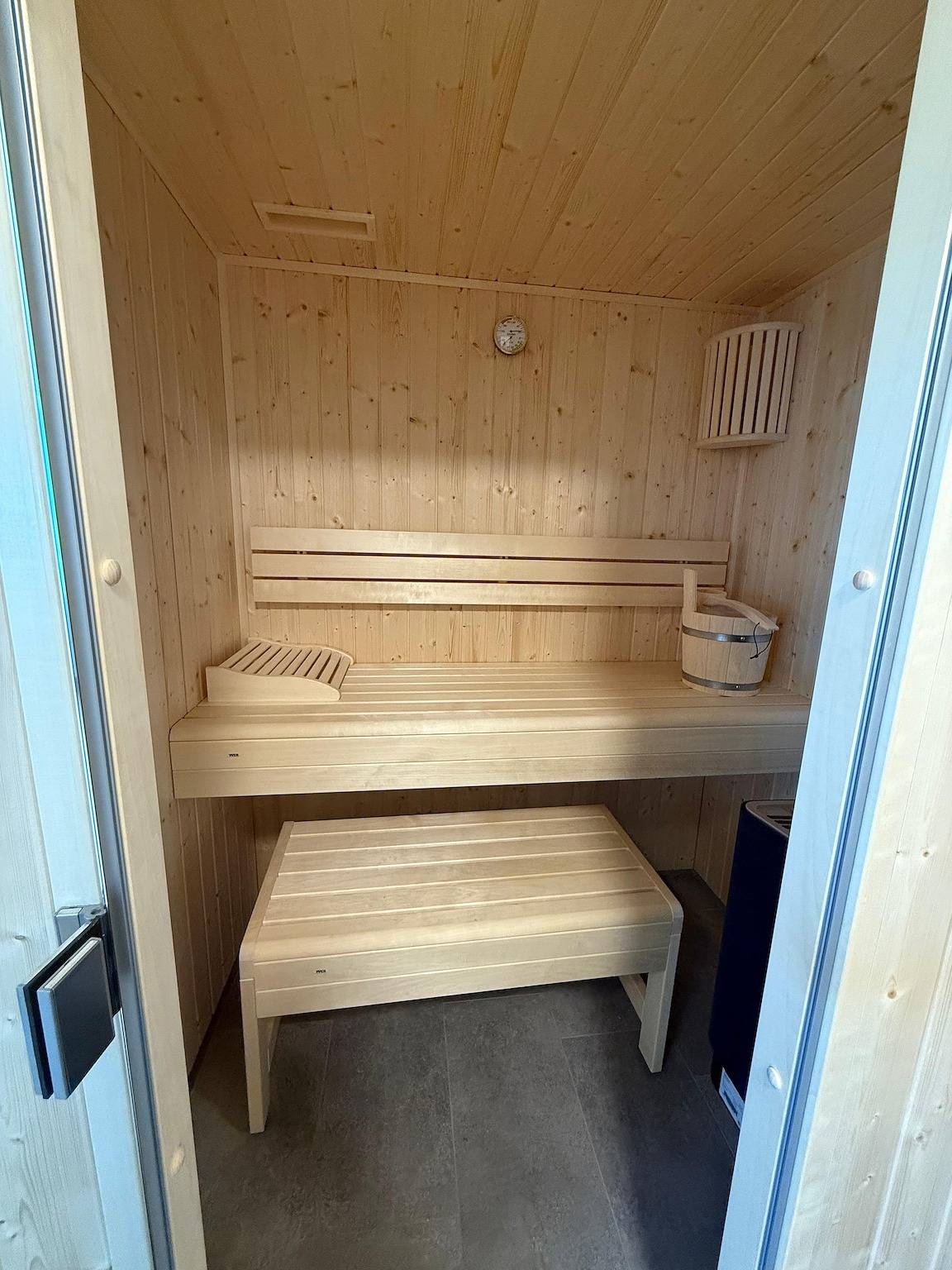 Ganze Ferienwohnung, Penthouse-Ferienwohnung "Tom" in Tossens, Butjadingen