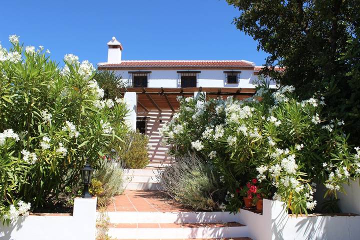 Ferienhaus 'Casa Angelica' mit Meerblick, privatem Pool und Klimaanlage in Cómpeta, Cordillera Penibética