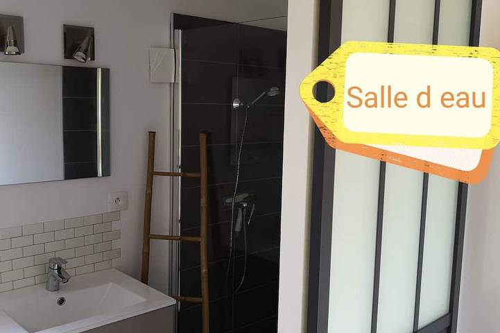 Gîte pour 2 personnes, avec jardin et terrasse à Aubenas - 2