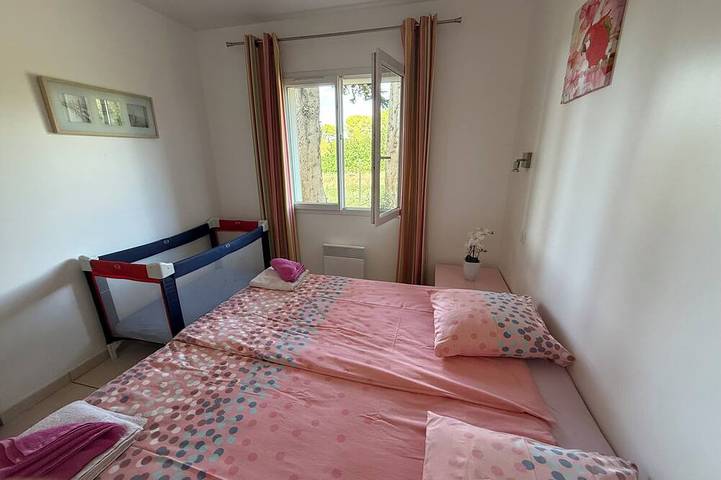 Location de vacances pour 4 personnes, avec jardin ainsi que terrasse et piscine à Montagnac - 2