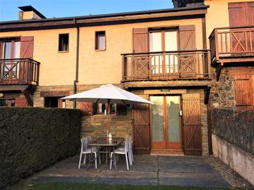 Gîte pour 7 personnes, avec jardin à Sainte-Léocadie