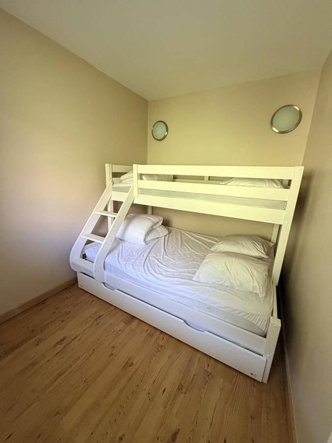 Gîte pour 2 personnes, avec Balcon dans Cinéma L'Aiguille - 3