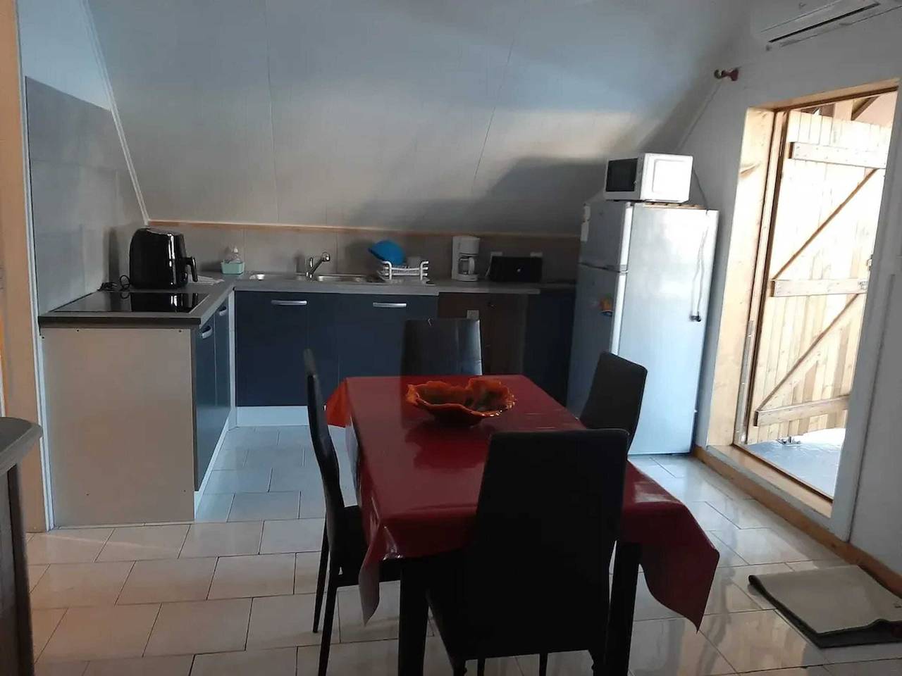 Apartamento entero, Acogedor Apartamento en Terre Sainte, 75 m², cerca de la playa in Terre Sainte, Saint-Pierre (Réunion)