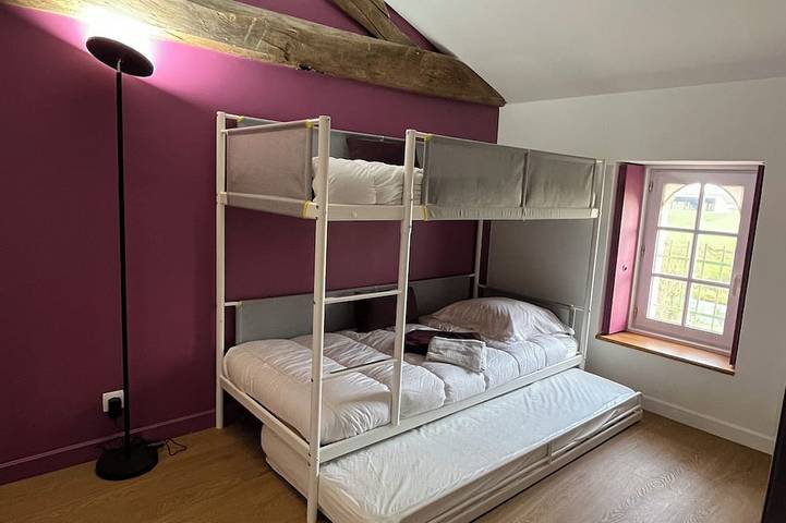 Location de vacances pour 16 personnes, avec piscine à Beaulieu-sous-la-Roche - 4