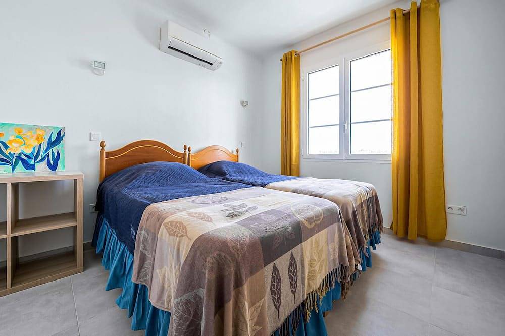 3 bedroom nice home in Mouriès in Mouriès, Arles region