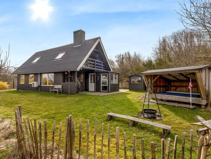 Ferienhaus für 5 Personen, mit Balkon und Terrasse sowie Sauna in Fur