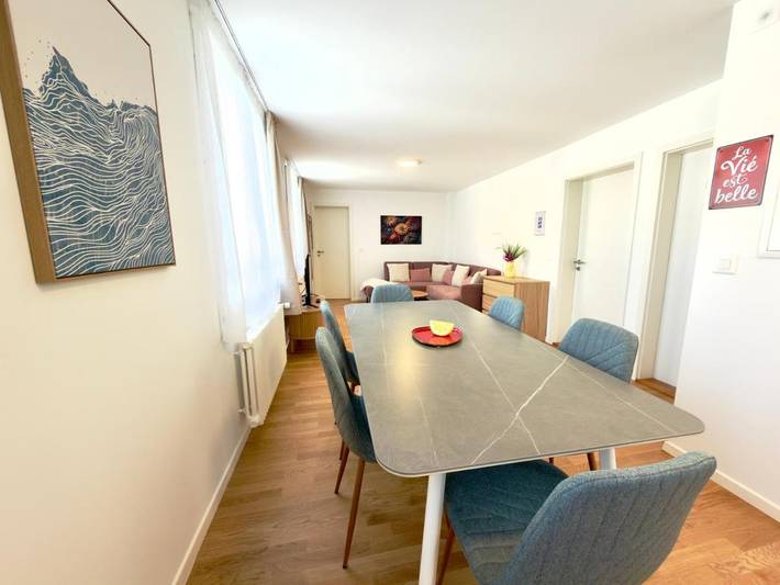 Gîte pour 6 personnes, avec vue sur le lac ainsi que balcon et vue à Thal - 4